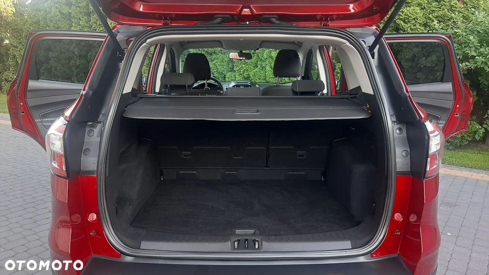 Ford Kuga 2.0 TDCi 4x2 Titanium - 36