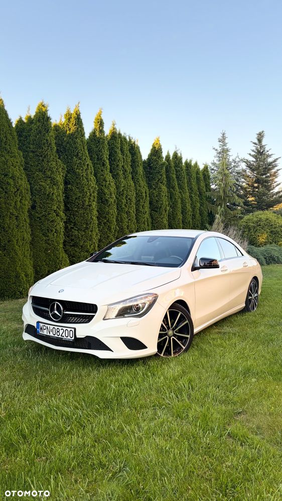 Mercedes-Benz CLA 200 Peak Edition - 1