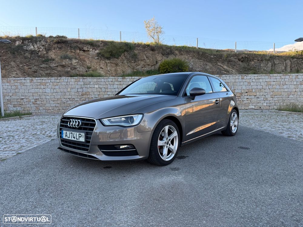 Audi A3 1.6 TDI DPF Ambiente - 1