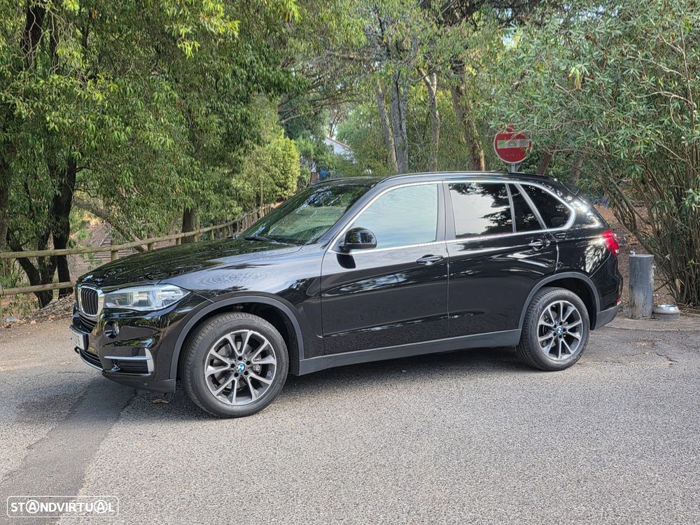 BMW X5 25 d sDrive Comfort 7L - 1