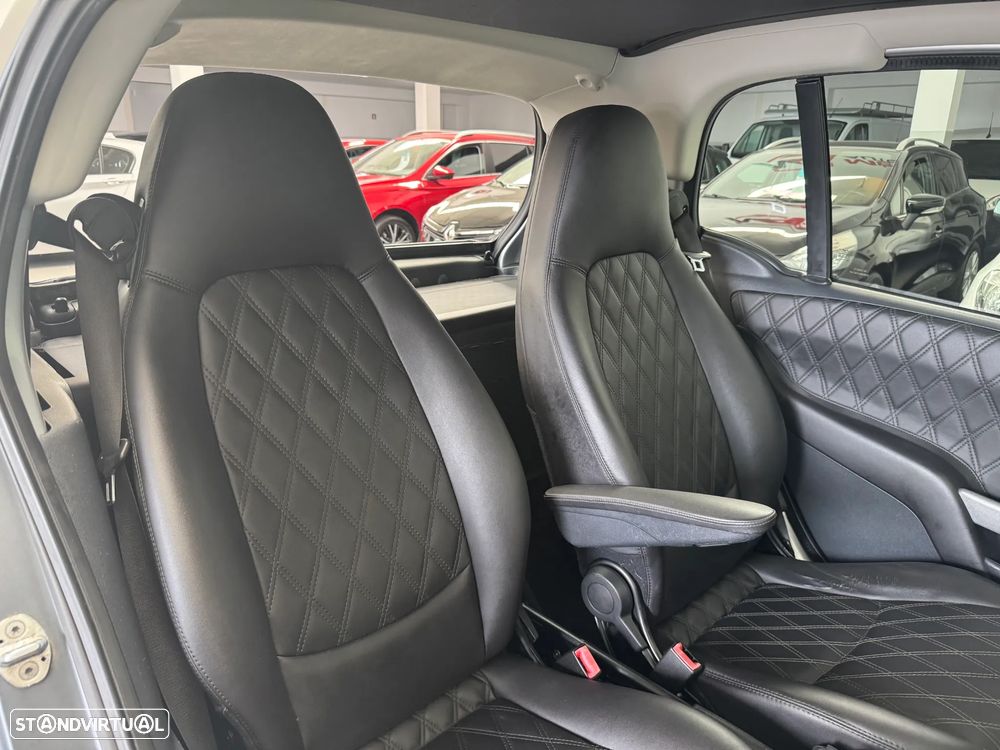 Smart ForTwo Coupé softouch edition citybeam mhd - 18