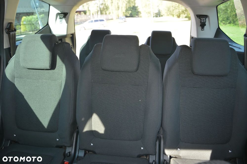 Peugeot 5008 1.6 HDi Active 7os - 6