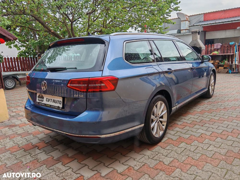 Volkswagen Passat 2.0 TDI DSG (BlueMotion Technology) Highline - 23