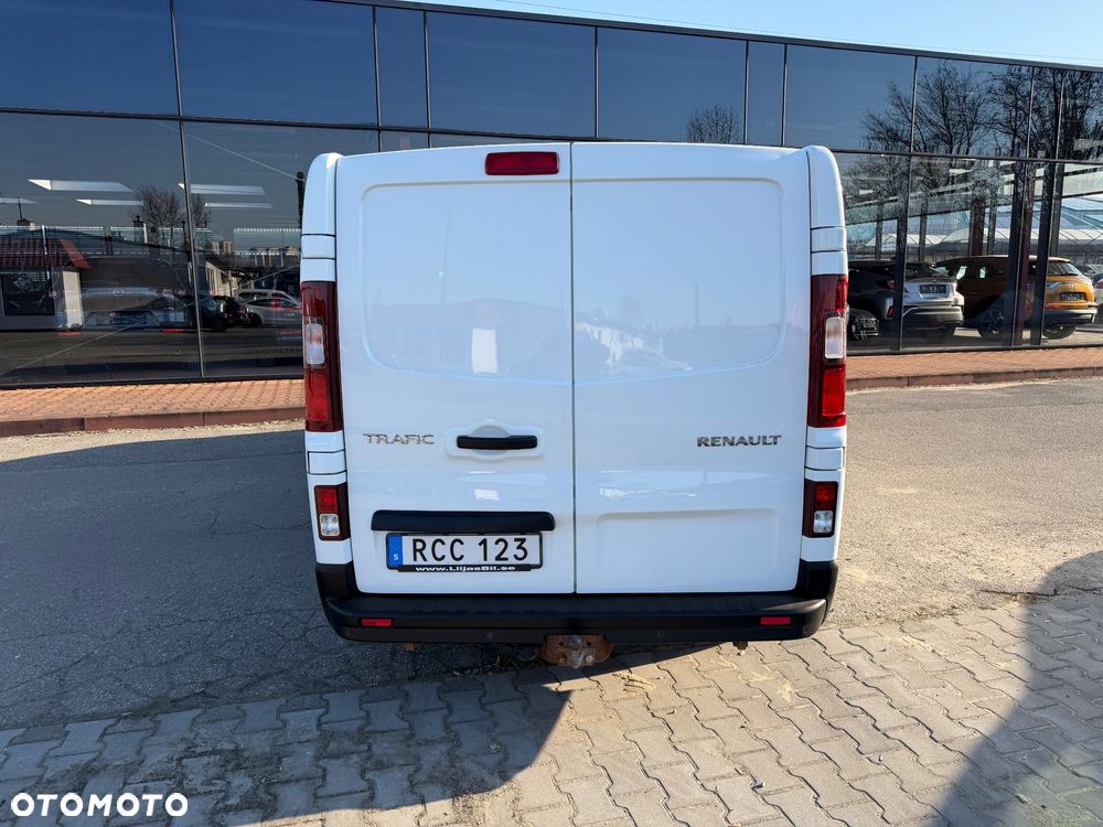Renault Trafic Long - 9