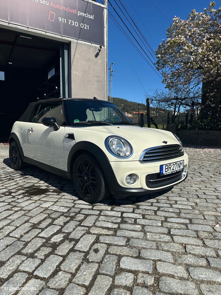 MINI Cabrio Cooper - 3