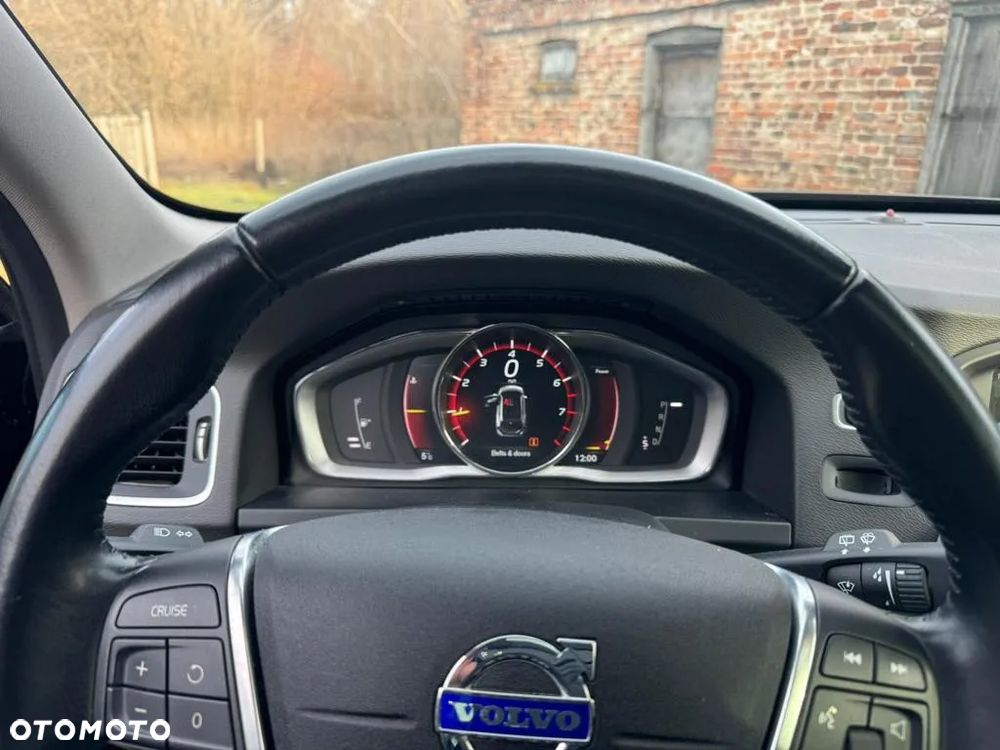 Volvo V60 Cross Country T5 AWD Geartronic - 5