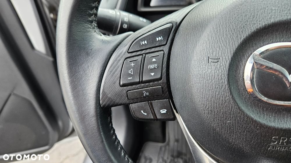 Mazda 2 SKYACTIV-D 105 Center-Line - 38