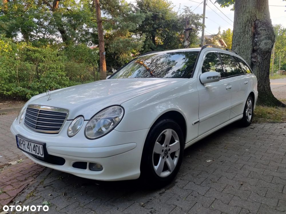 Mercedes-Benz Klasa E 220 CDI Automatik Classic - 2