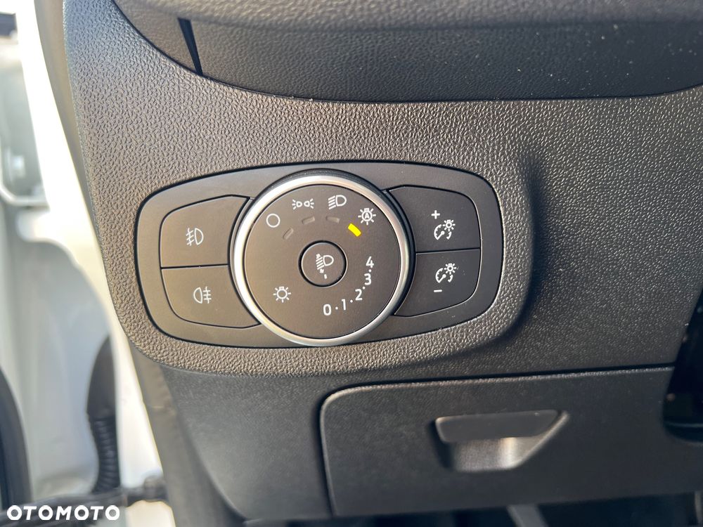 Ford Fiesta 1.1 S&S COOL&CONNECT - 22