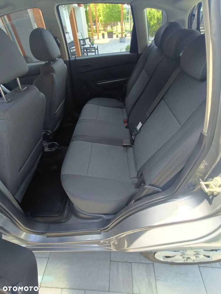 Chevrolet Aveo 1.2 16V Base / Classic - 6