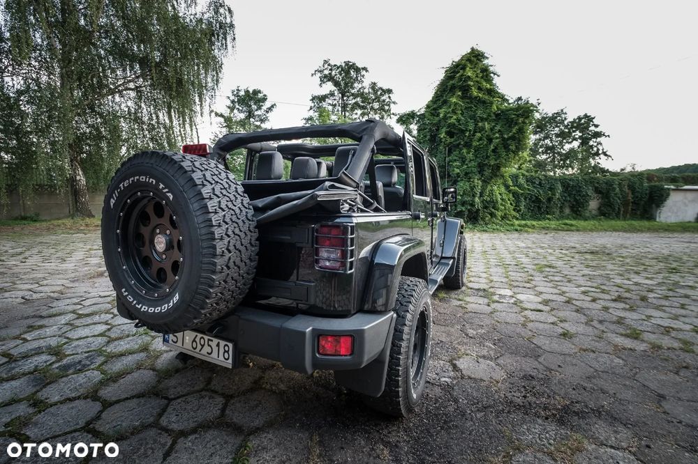 Jeep Wrangler - 21