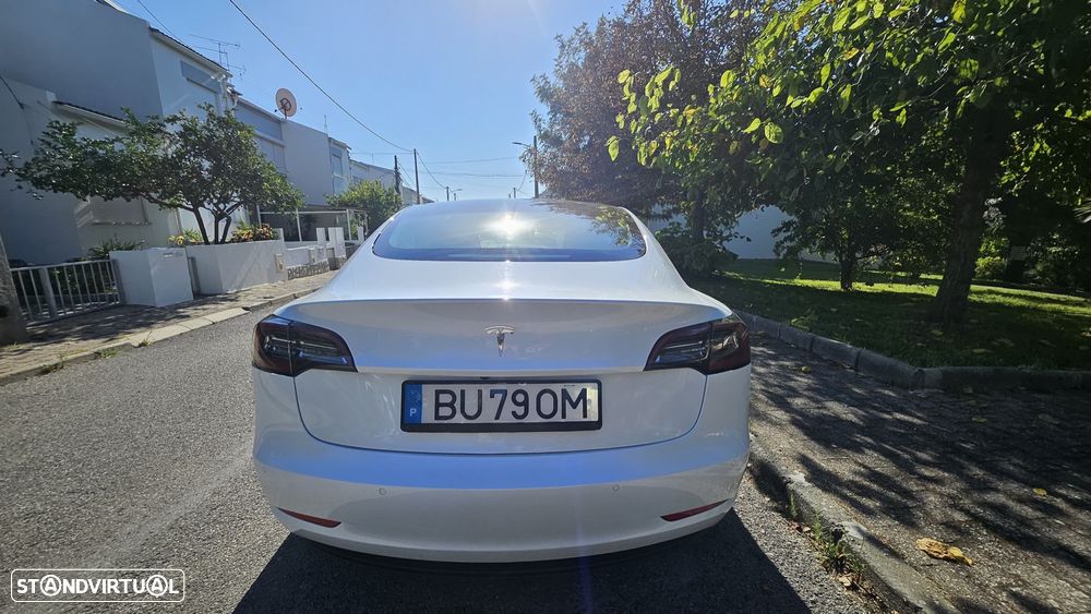 Tesla Model 3 - 15