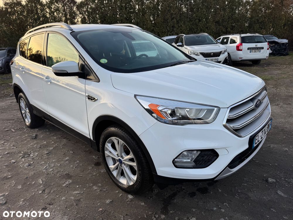 Ford Kuga - 22