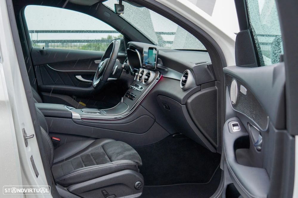 Mercedes-Benz GLC 300 e 4Matic - 28