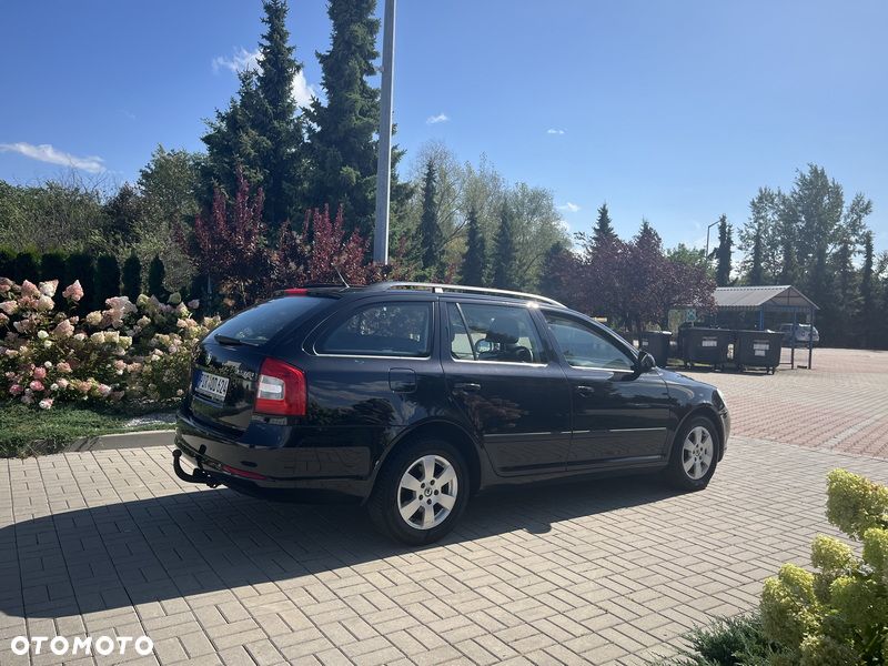 Skoda Octavia 1.4 TSI Ambiente - 4