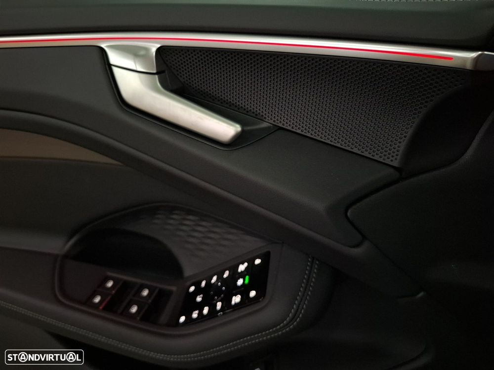 Audi A6 Avant 50 TFSIe quattro S tronic - 23