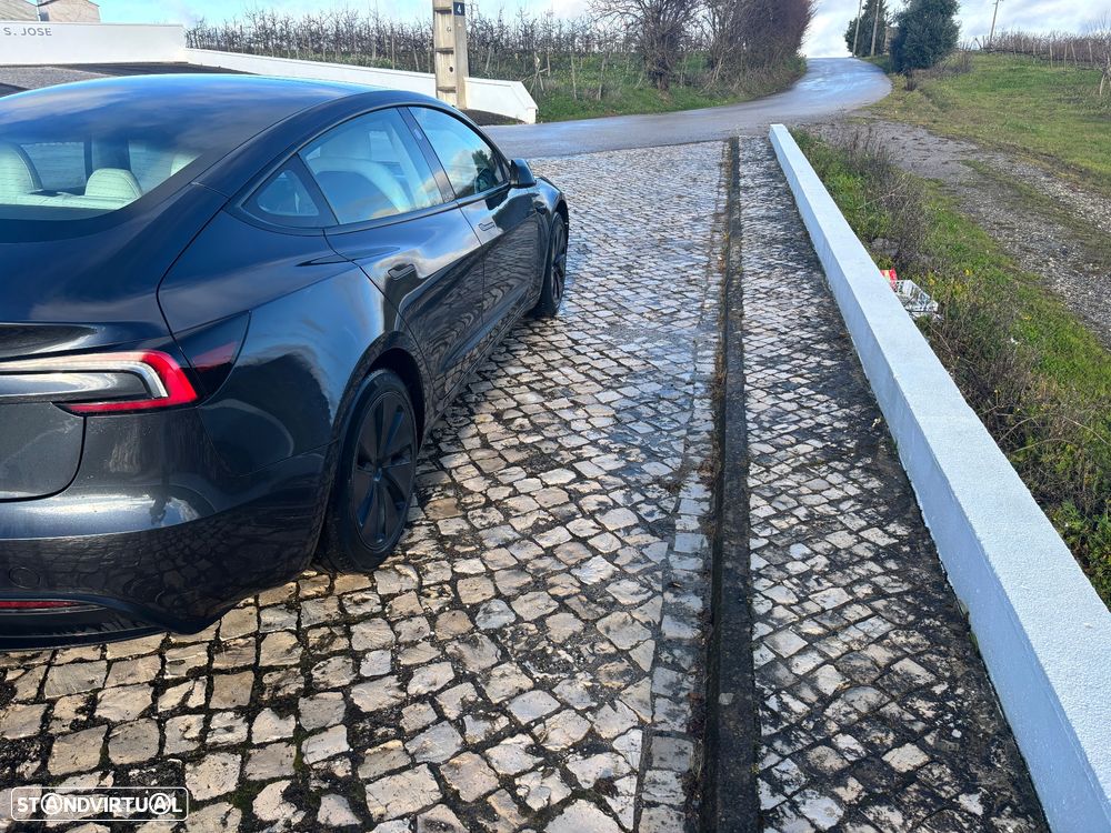 Tesla Model 3 Tração Traseira Standard - 3