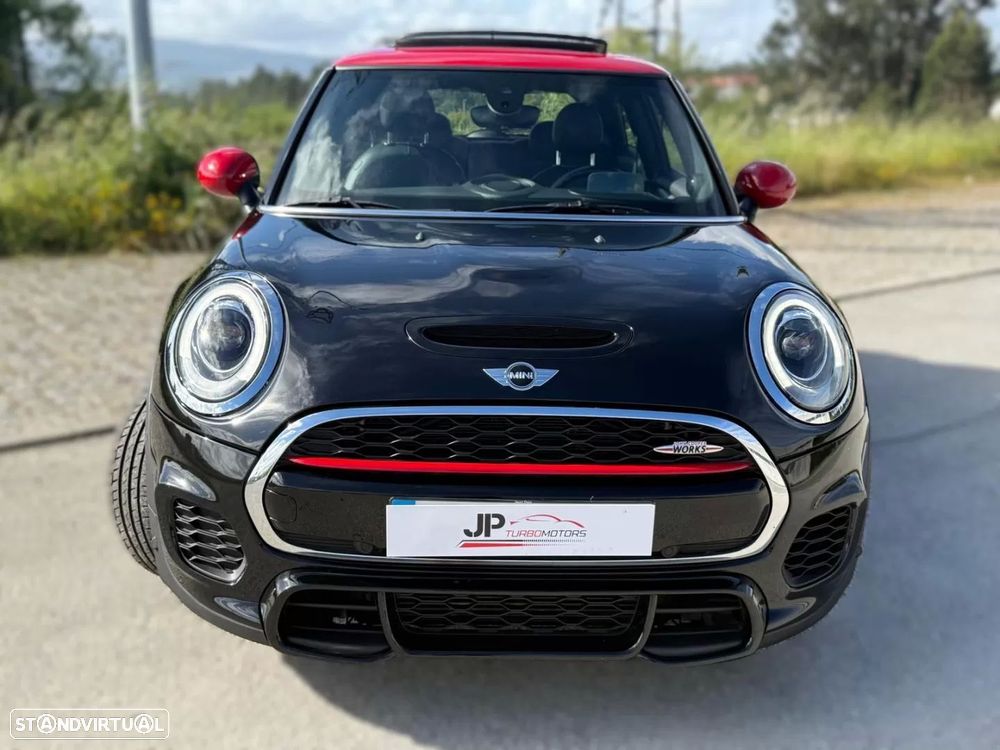 MINI 3 Portas John Cooper Works Auto Desportiva - 3