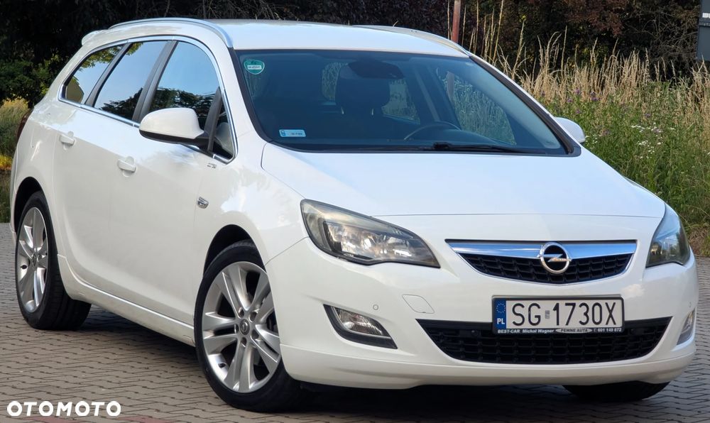 Opel Astra 1.6 T Sport - 28