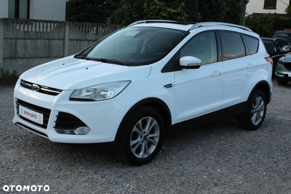 Ford Kuga 2.0 TDCi 2x4 Titanium - 6