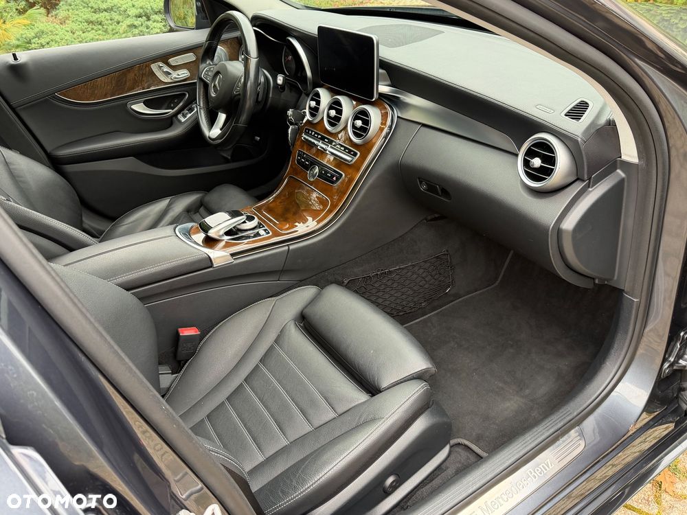 Mercedes-Benz C-Class 2015 photo 5