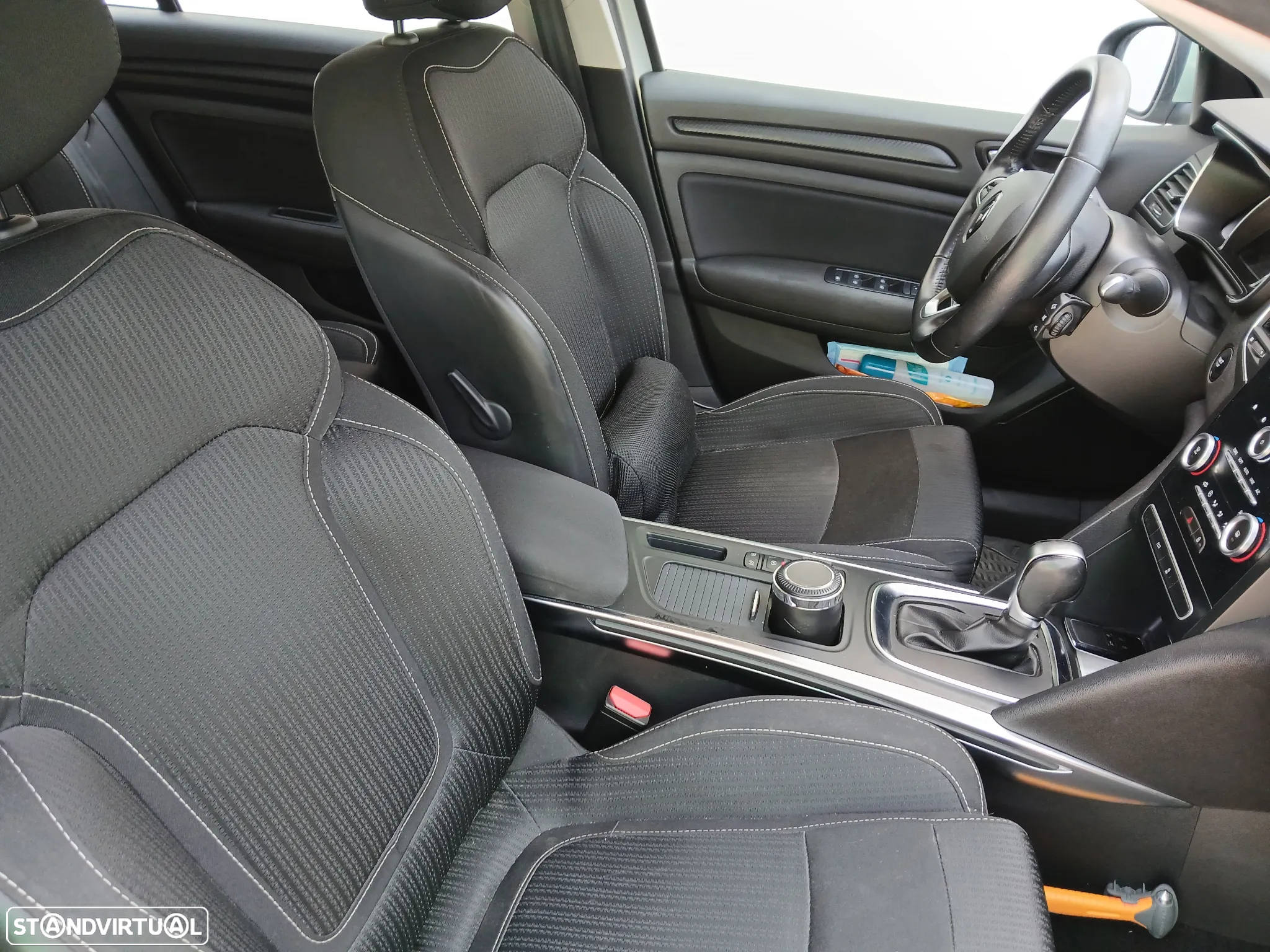 Renault Mégane Sport Tourer 1.5 Blue dCi Limited EDC - 13