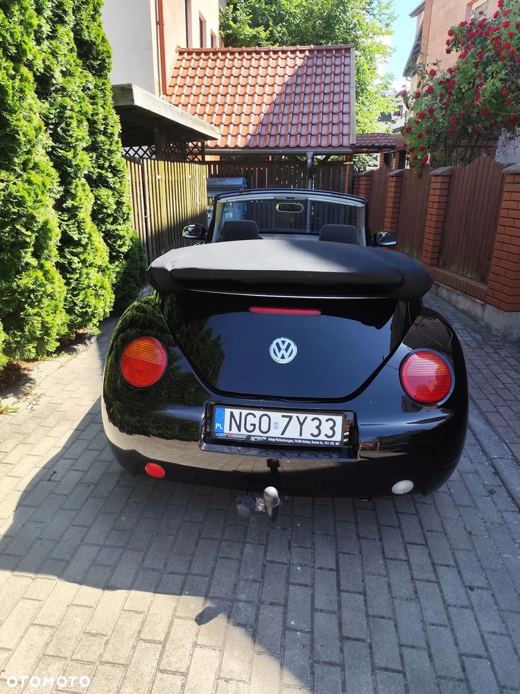 Volkswagen New Beetle 1.6 - 9