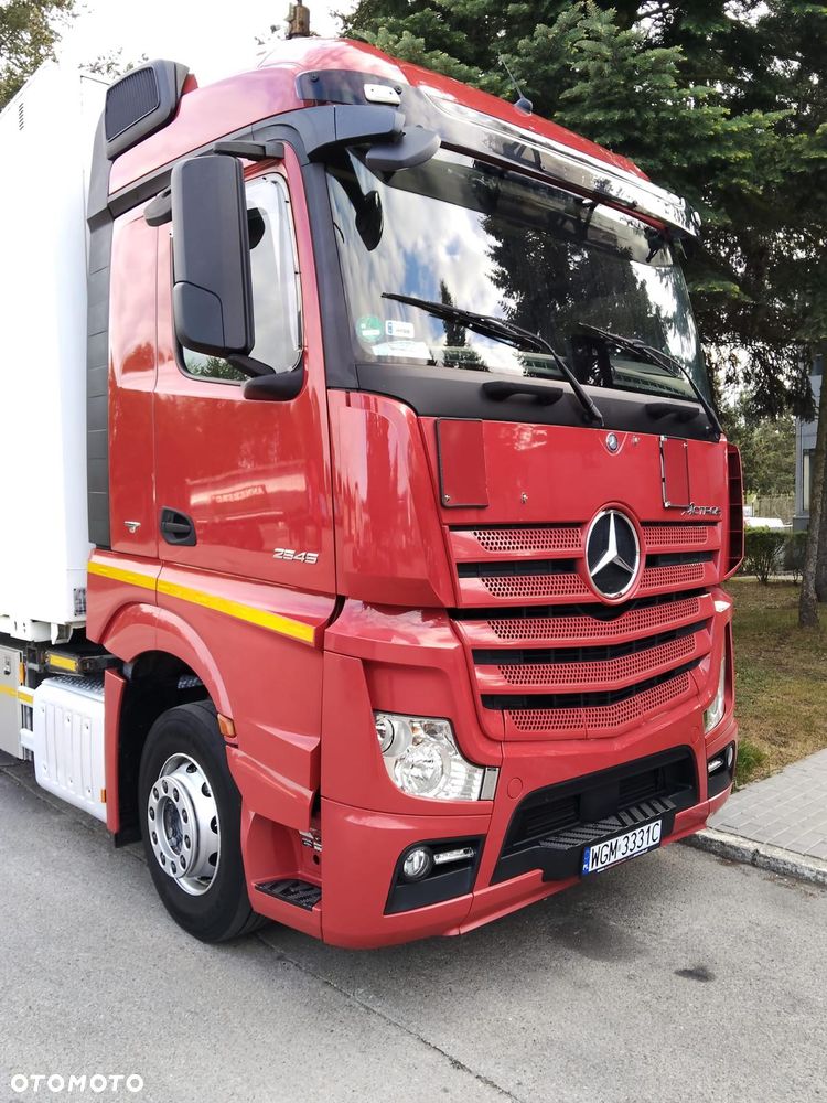 Mercedes-Benz Actros - 6