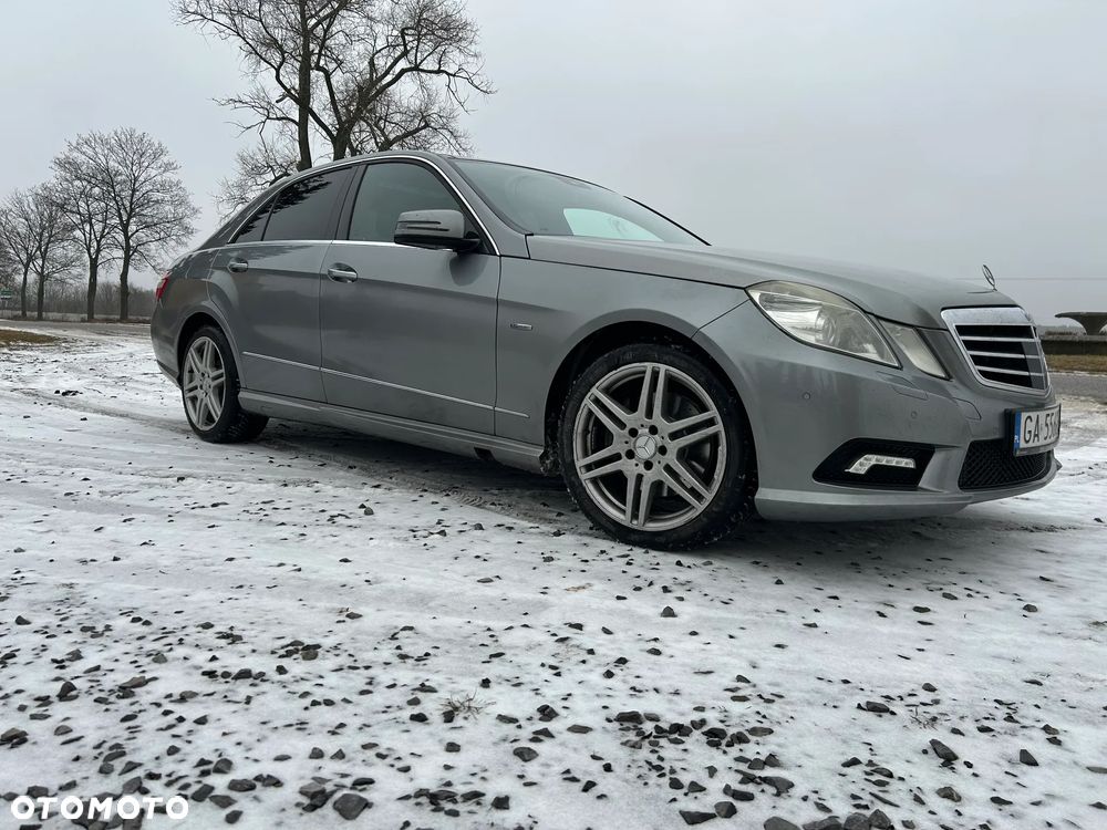 Mercedes-Benz Klasa E 350 CDI BlueEff Avantgarde - 11