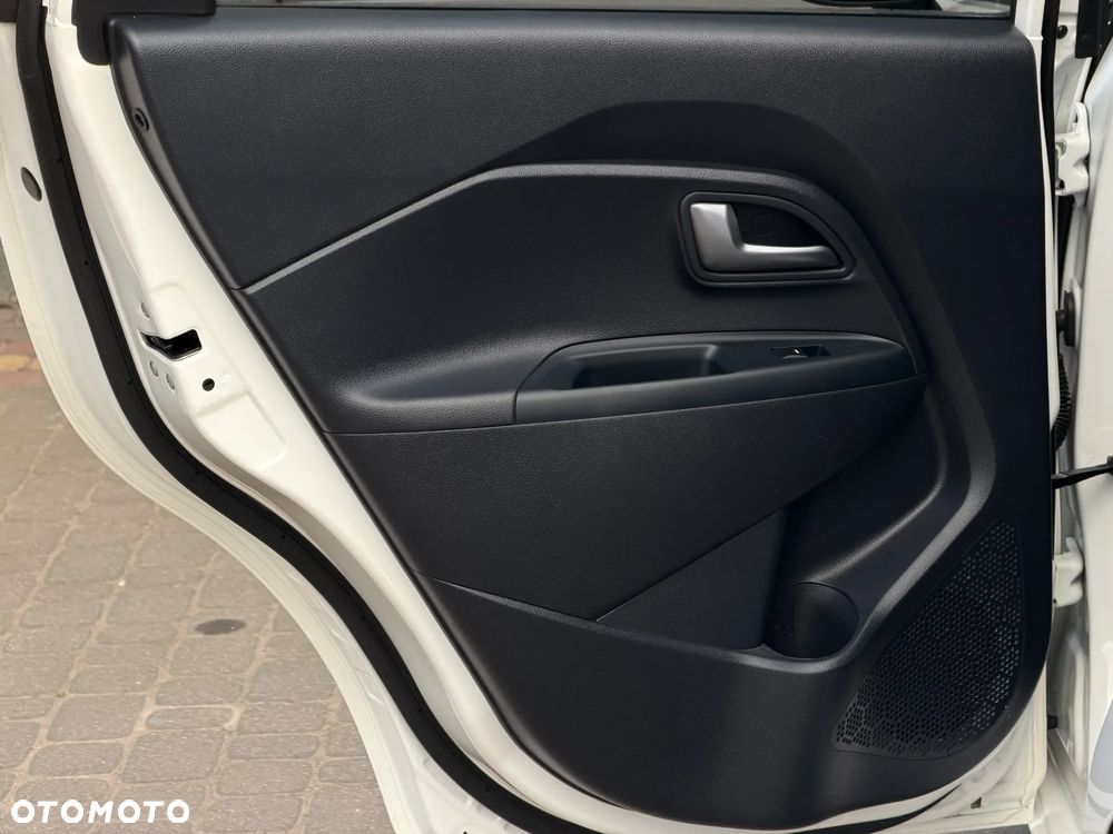 Kia Rio 1.4 ISG Uefa Euro 2016 - 36