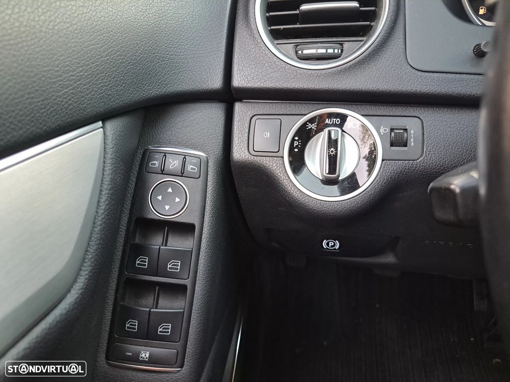 Mercedes-Benz C 220 CDi Avantgarde BlueEfficiency - 13
