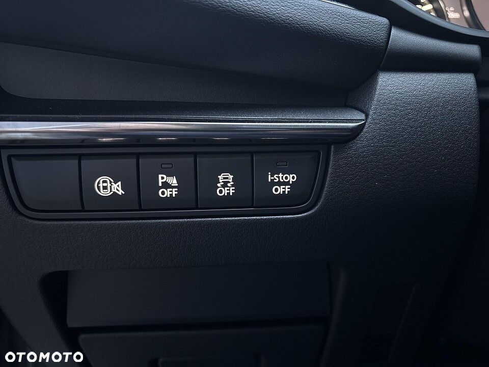 Mazda 3 e-SKYACTIV-X 186 M HYBRID HOMURA - 16