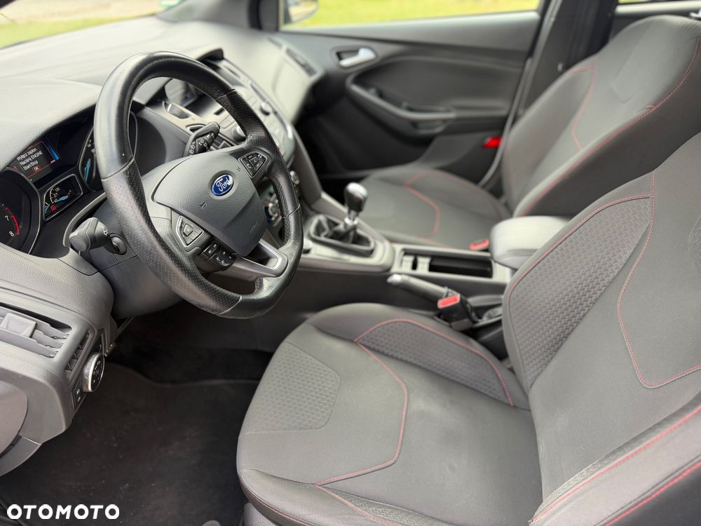Ford Focus 1.0 EcoBoost ST-Line - 17
