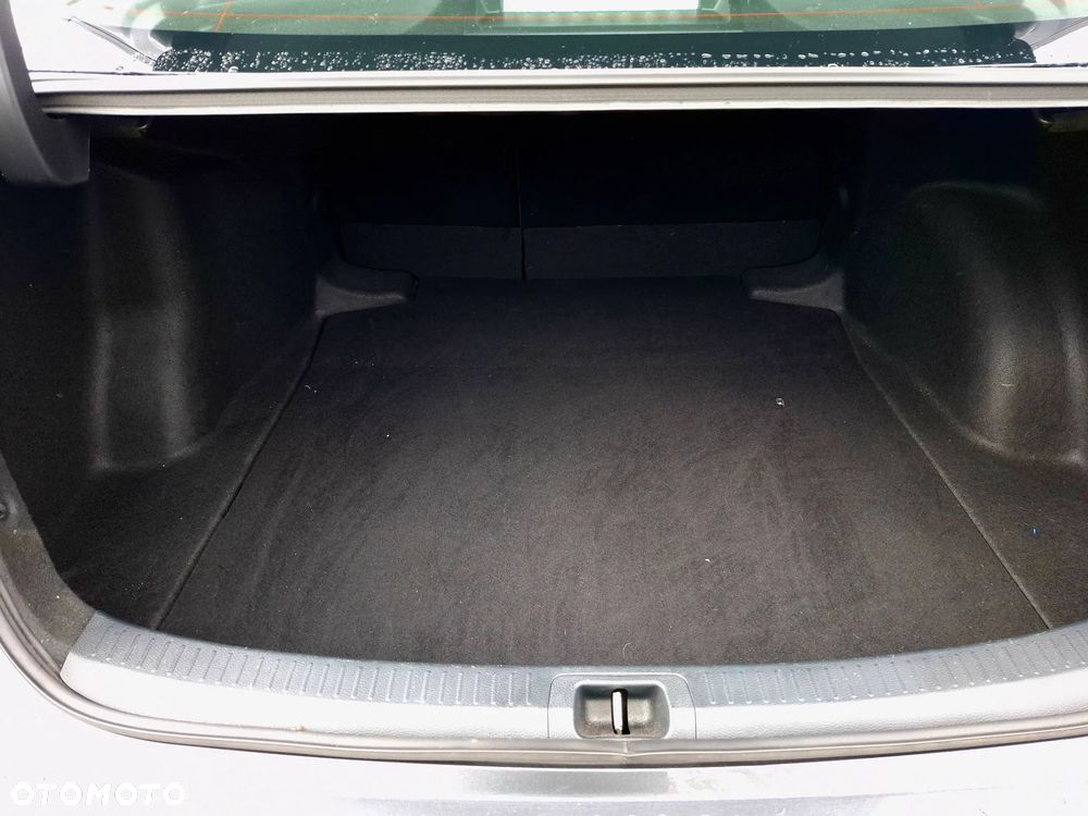 Toyota Corolla 1.5 Comfort - 18