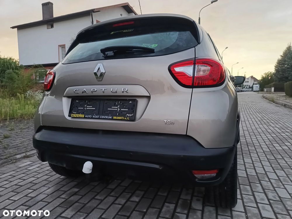 Renault Captur 0.9 Energy TCe Helly Hansen - 10