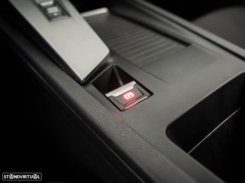 Peugeot 308 SW 1.6 Hybrid Active Pack e-EAT8 - 25