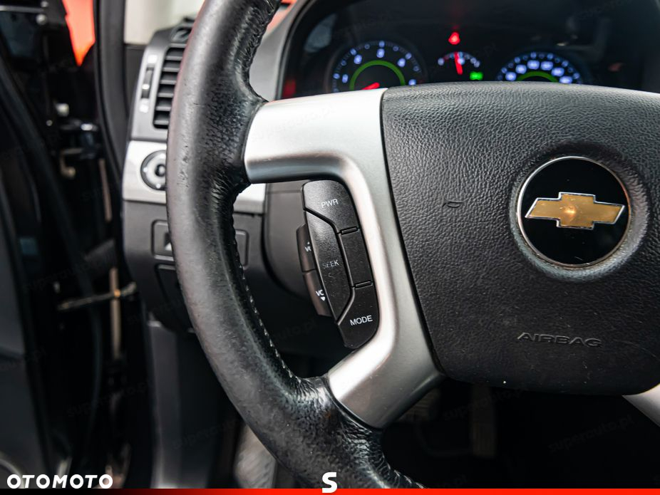 Chevrolet Captiva - 12