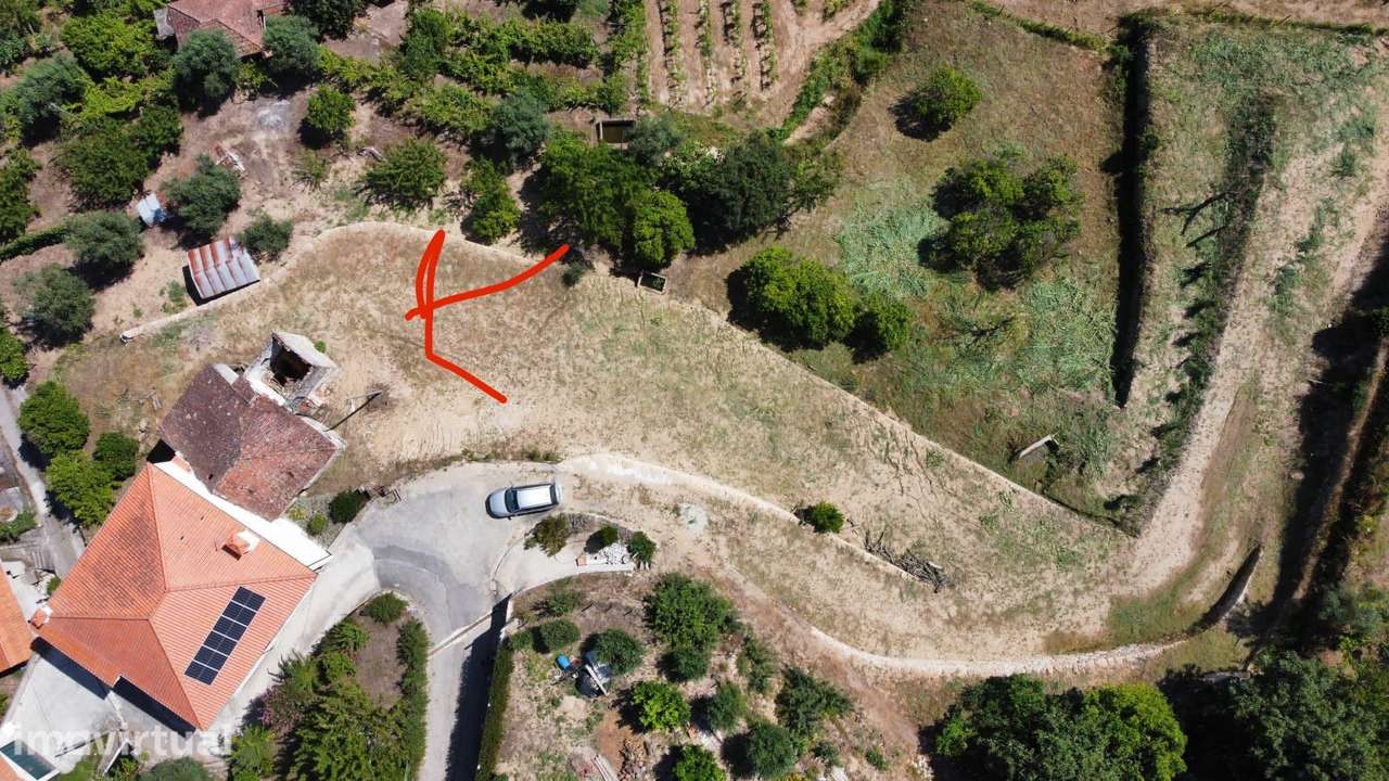 Refúgio no Douro — Terreno com Projeto Aprovado e Vista Deslumbrante - Grande imagem: 3/13