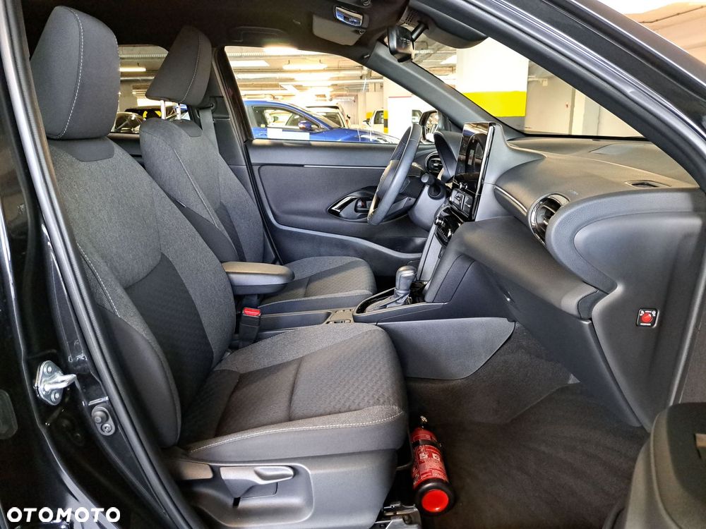 Toyota Yaris Cross Hybrid 1.5 Style - 16