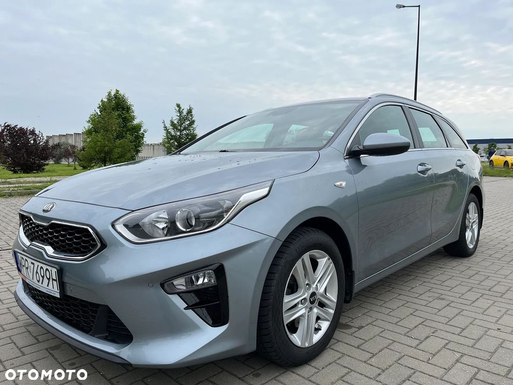 Kia Ceed 1.6 CRDi SCR M - 9