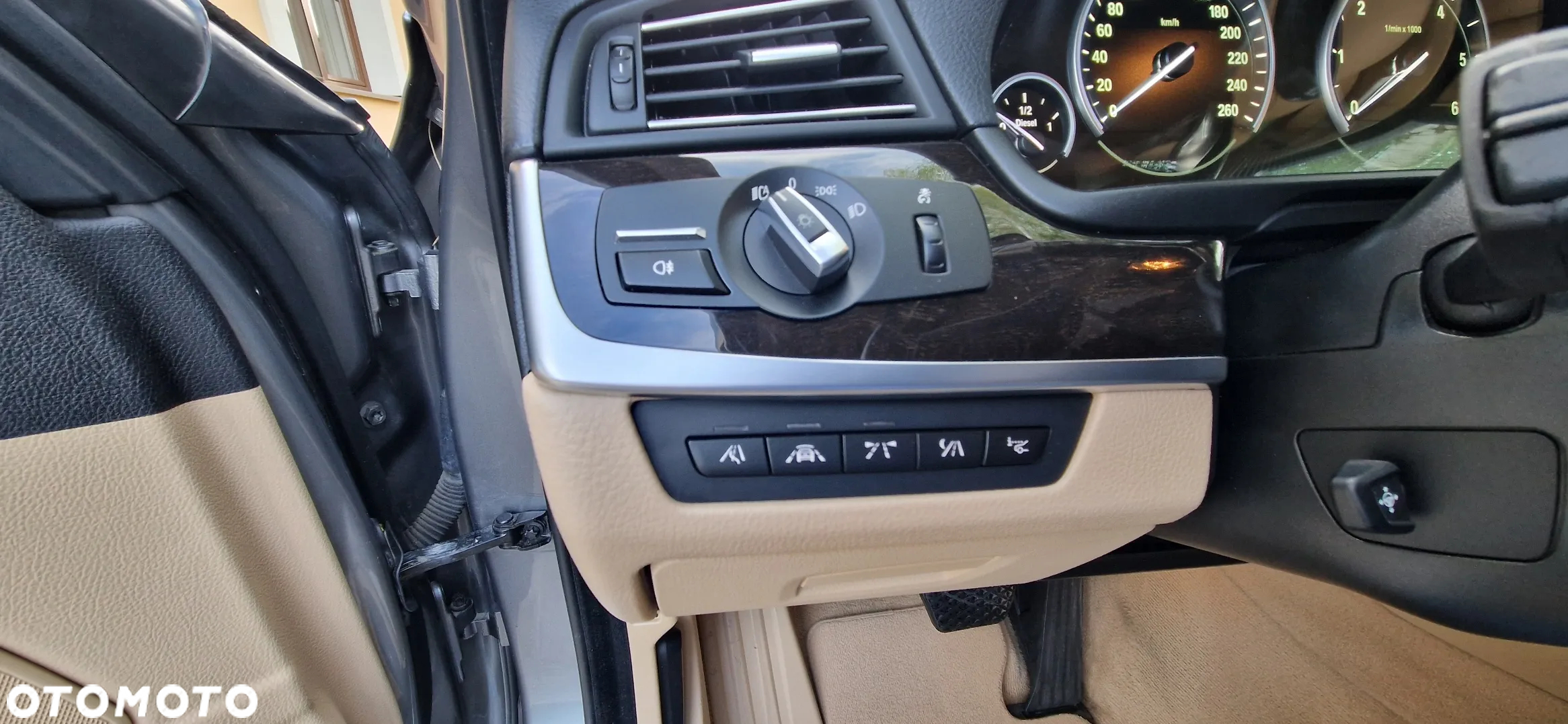 BMW Seria 5 535d xDrive Luxury Line - 7
