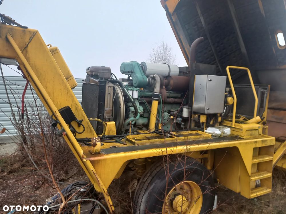 Ogromna mobilna stacja hydrauliczna do napędu żwirowni, węzła betoniarskiego, refulera ,do prasy złomowej  -likwidacja firmy - 3