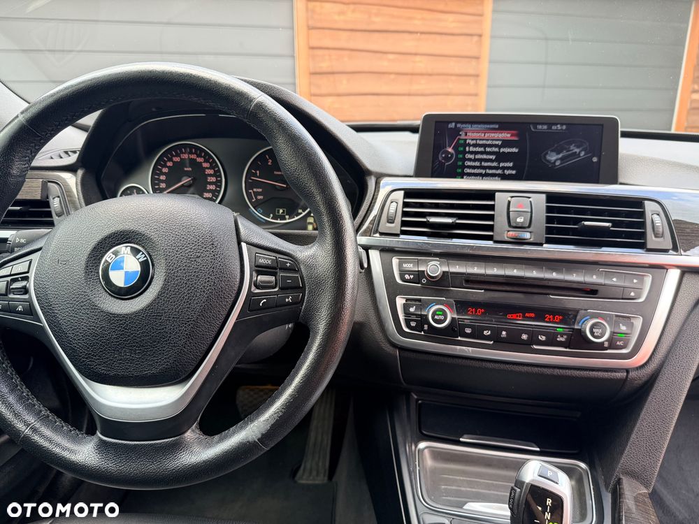 BMW 3GT 330d xDrive Luxury Line - 5