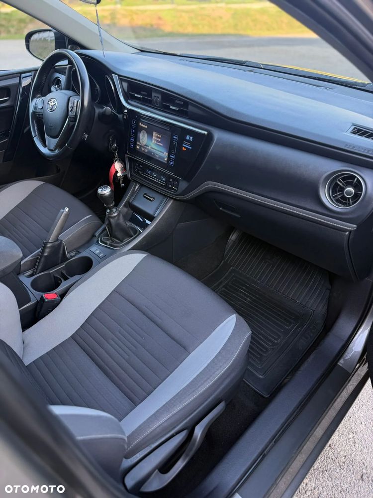 Toyota Auris 1.2 Turbo Executive - 5