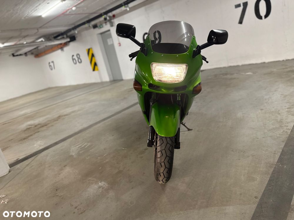 Kawasaki ZX - 2