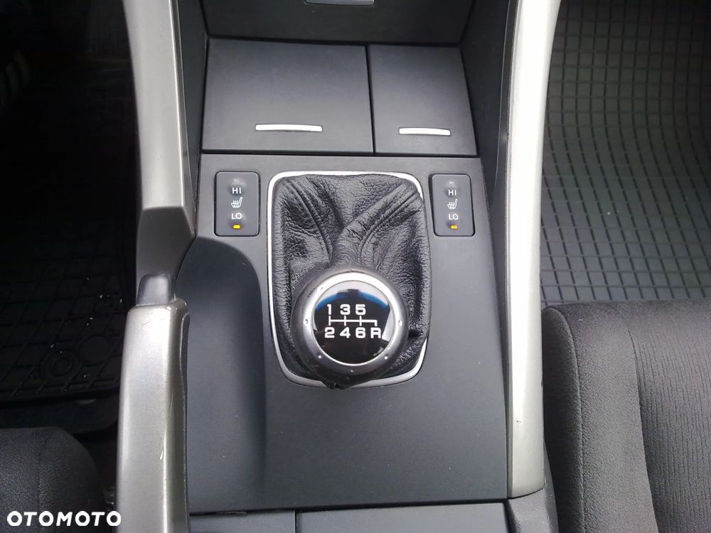 Honda Accord 2.0 Elegance - 29