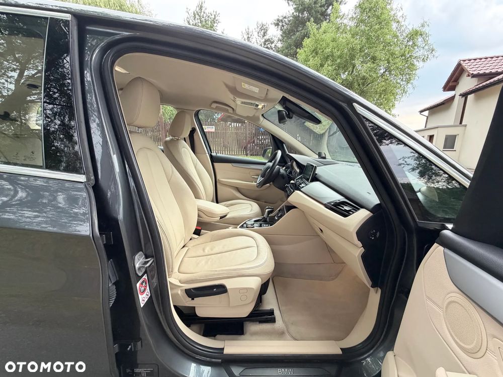 BMW Seria 2 218d Sport-Aut Luxury Line - 28