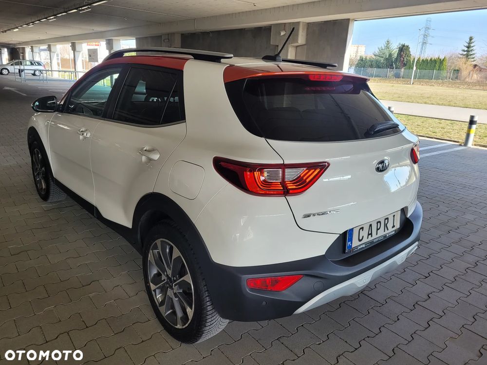Kia Stonic - 28