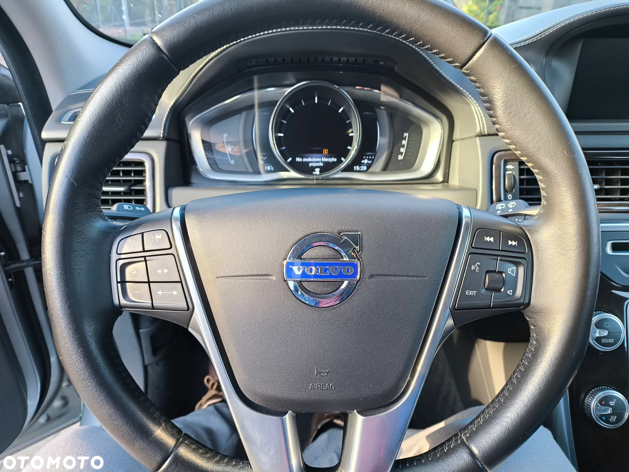 Volvo XC 70 D4 Geartronic Summum - 18