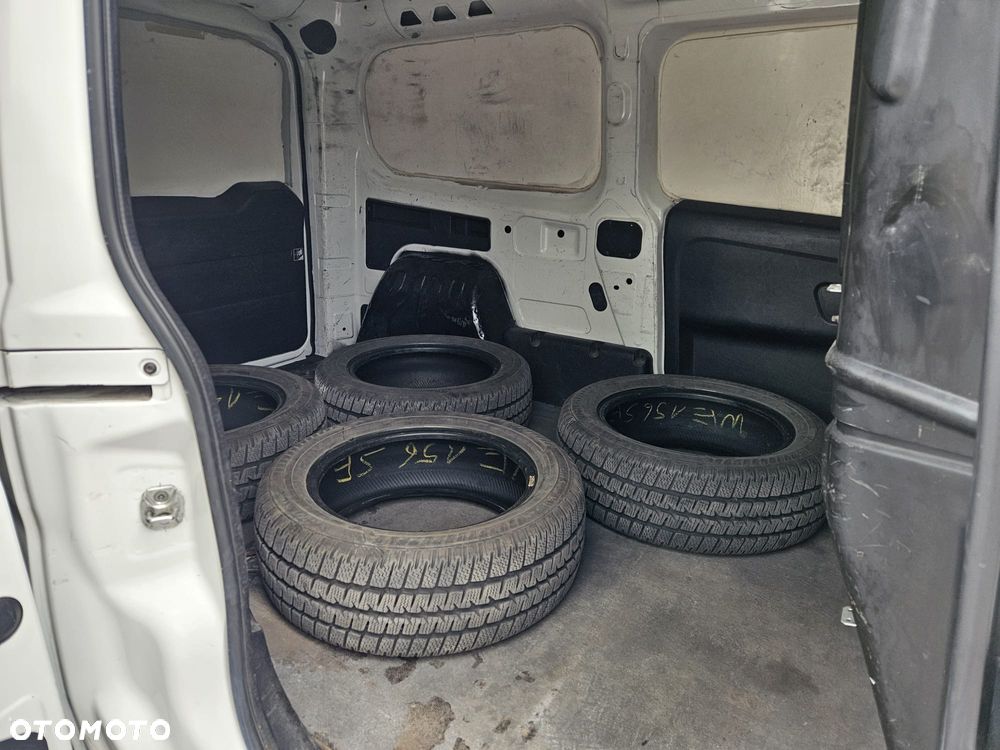 Fiat DOBLO - 24